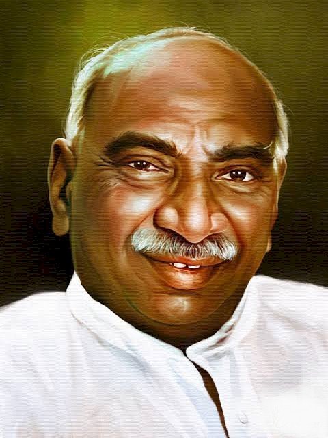கல்விக்கண் திறந்த காமராசர்..!