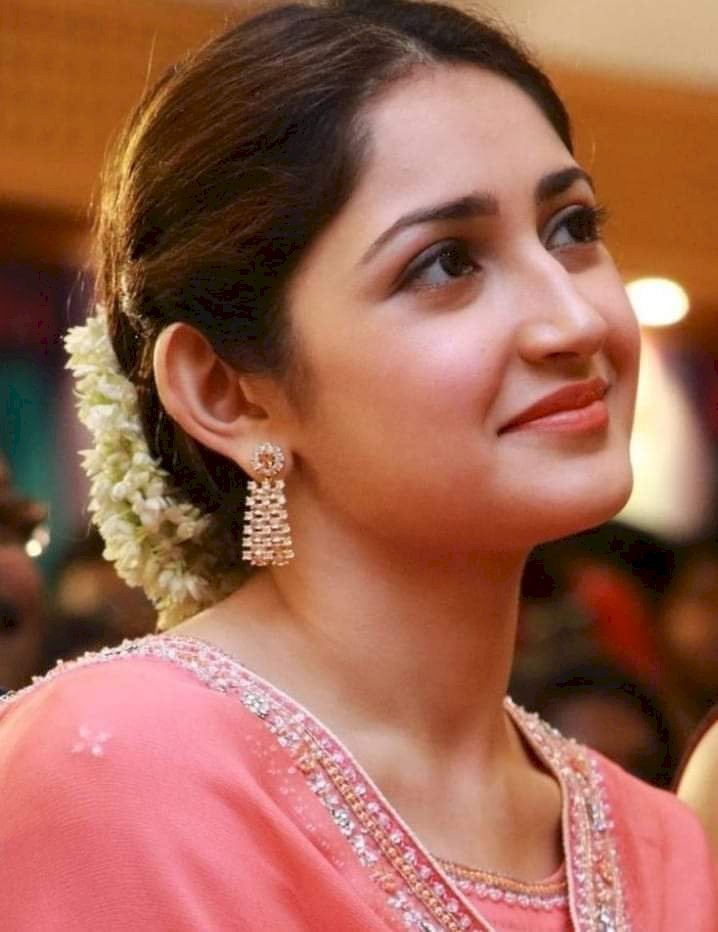 உன்னை தொட்ட தென்றல்...